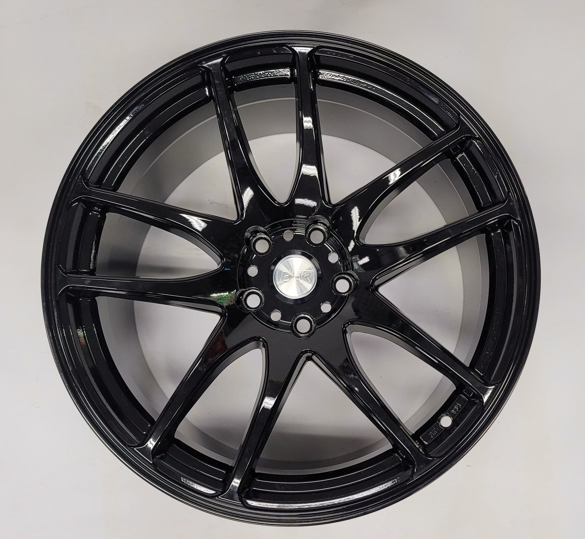 ESR SR08 19X10.5 ET22 5X114.3 Gloss Black Set of 4 Wheels Tampa