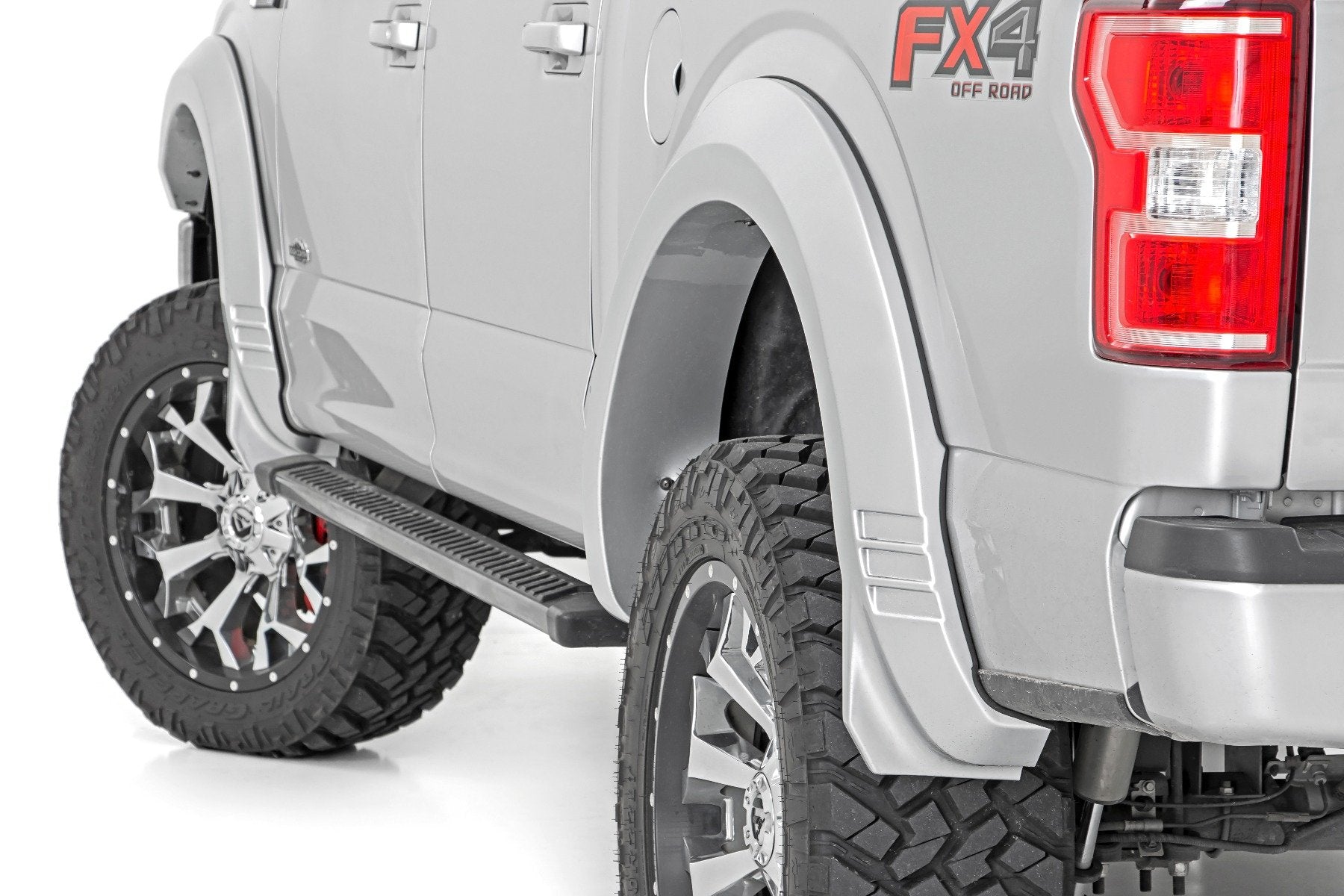 Pocket Fender Flares | DB Shelter Green | Ford F-150 2WD/4WD (2021-2025)