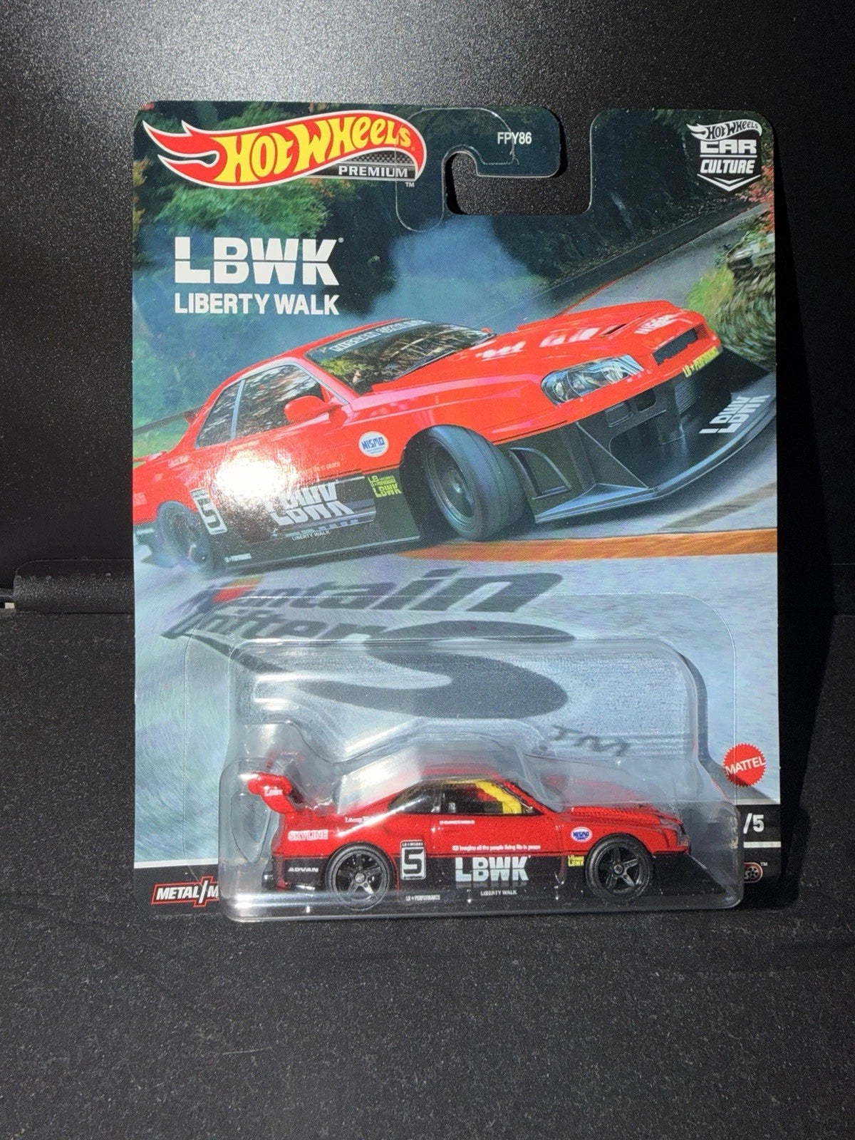 s-l1600_29d272eb-5869-4cca-